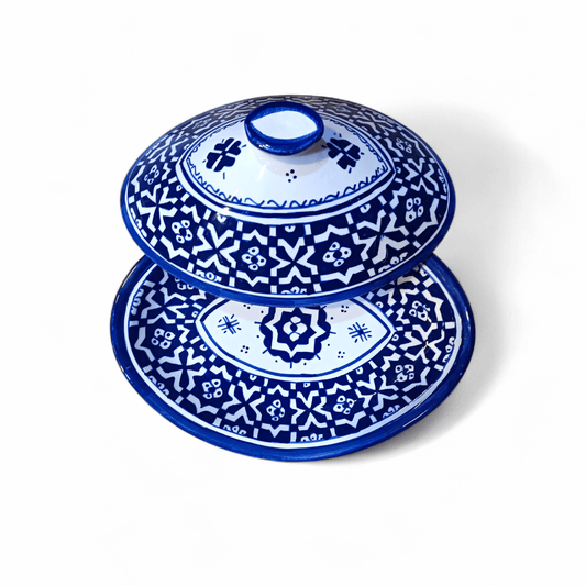 Ovale Tajine – Handgefertigtes marokkanisches Design mit blau-weißem geometrischem Muster