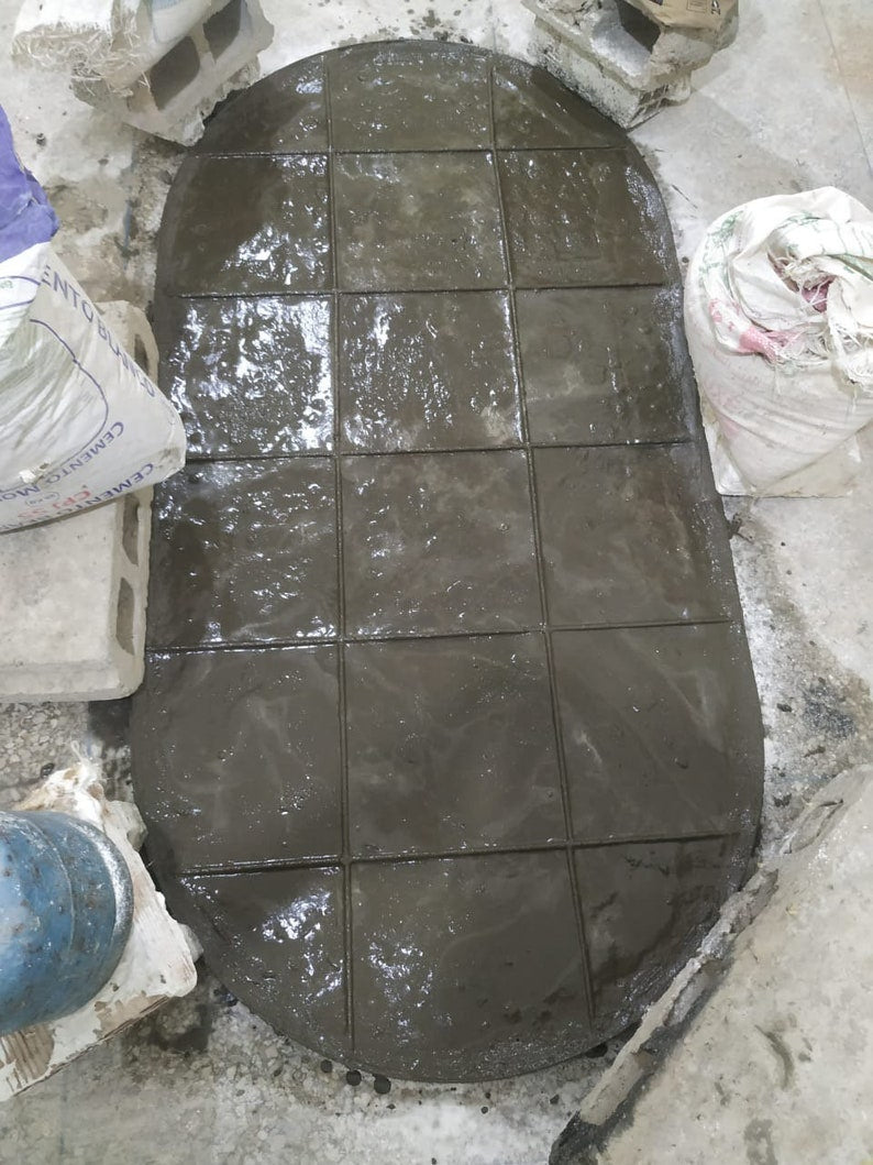 Handcrafted Moroccan Mosaic Table – Fez Zellige Art