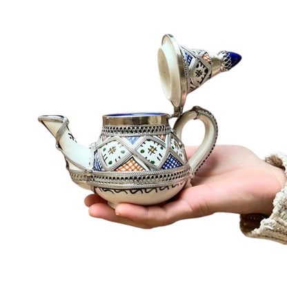 Moroccan Handmade Tea Set with Silver-Plated Finish – 4 Cups, Teapot & Round Tray