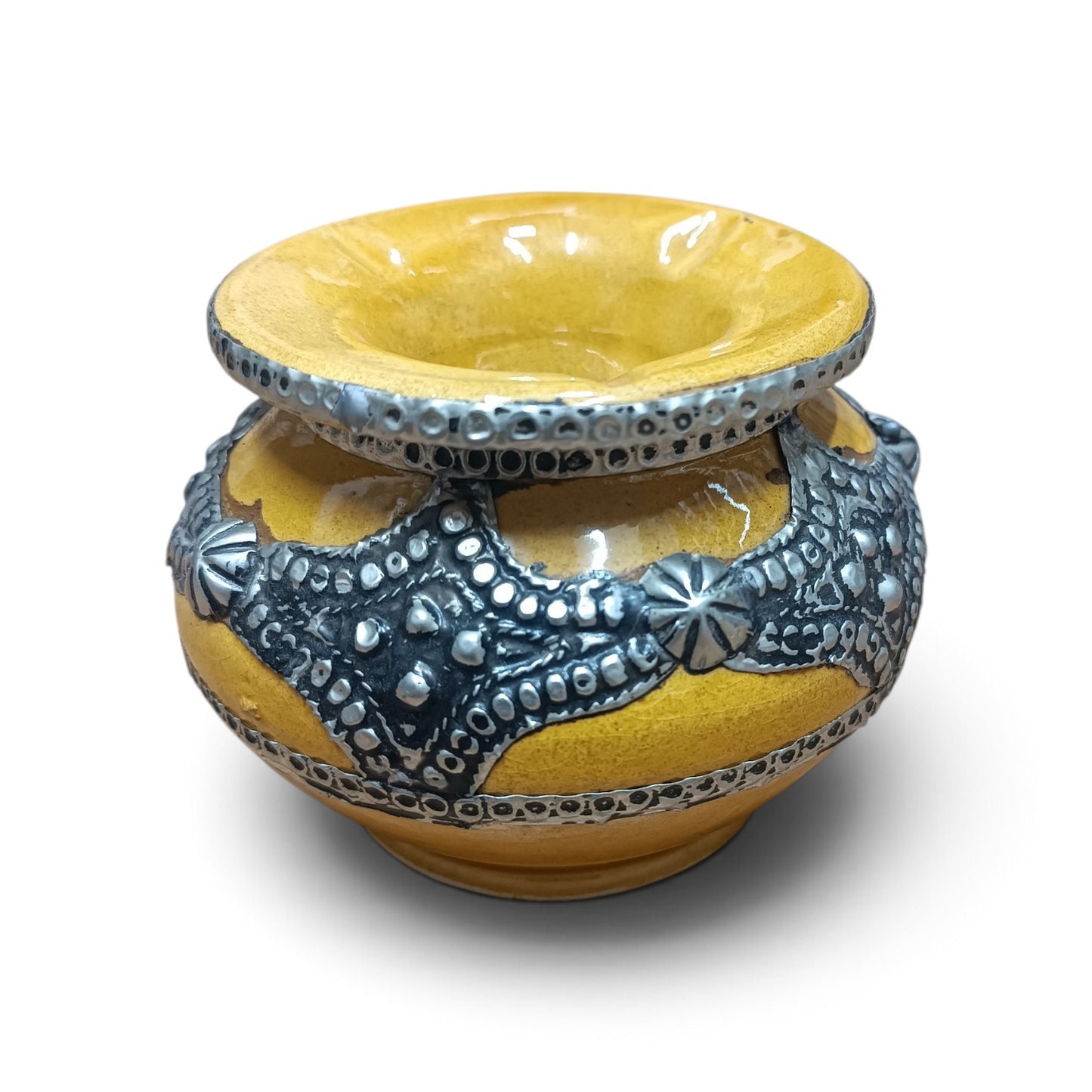 Handmade Moroccan Ceramic Ashtray with Silver Embossed Decoration – Fez Pottery