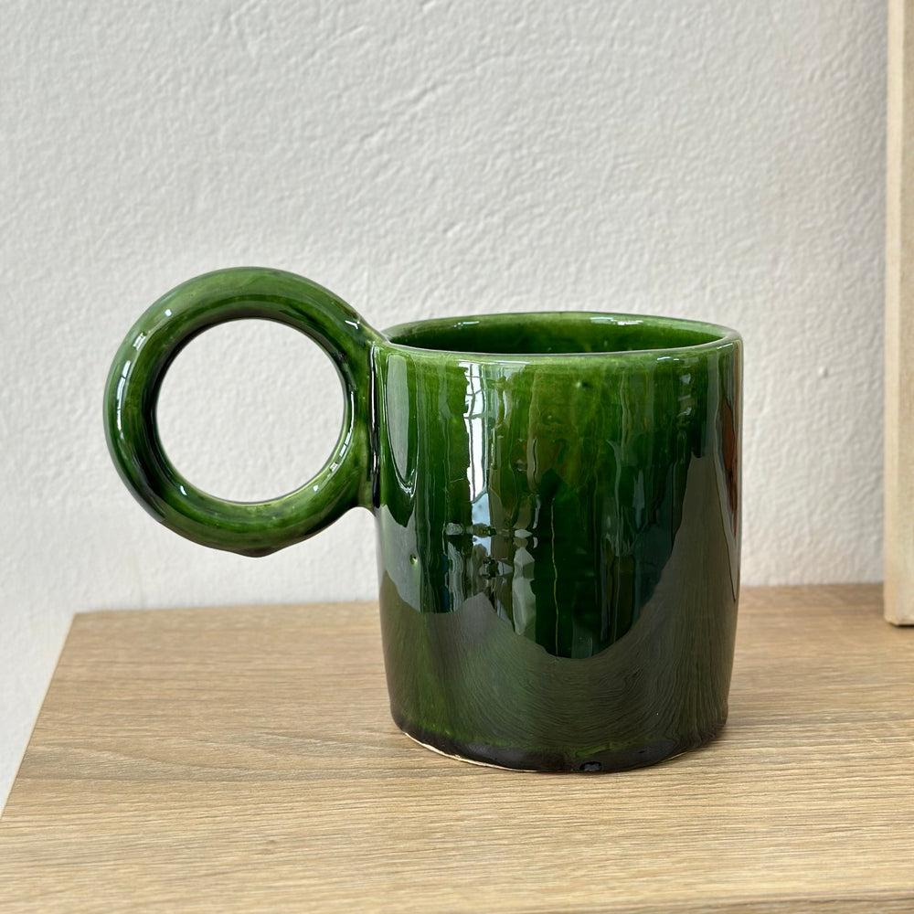 "Handmade & Hand-Painted Ceramic Mugs – Microwave & Dishwasher Safe"