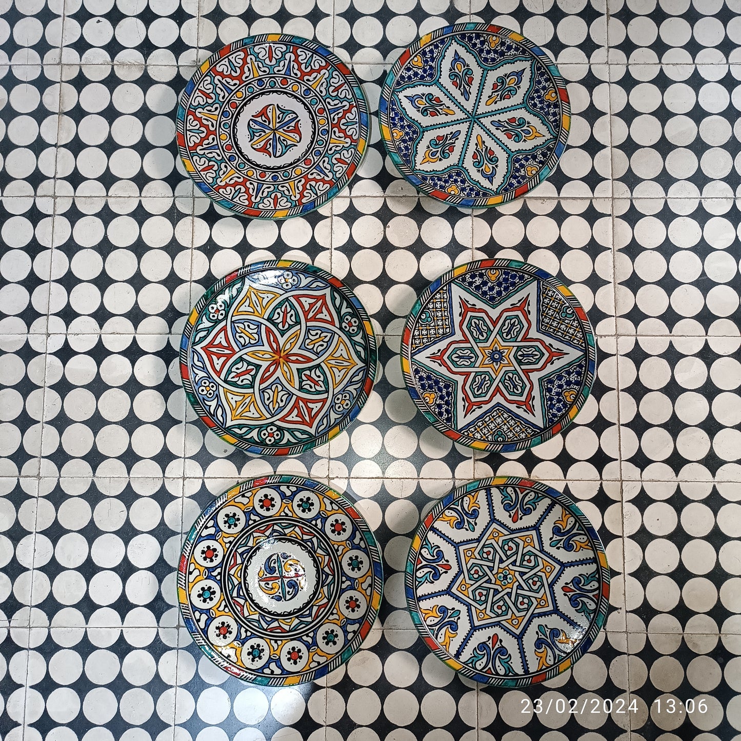 6 dinner plates multicolore dinner set ,handmade and hand painted