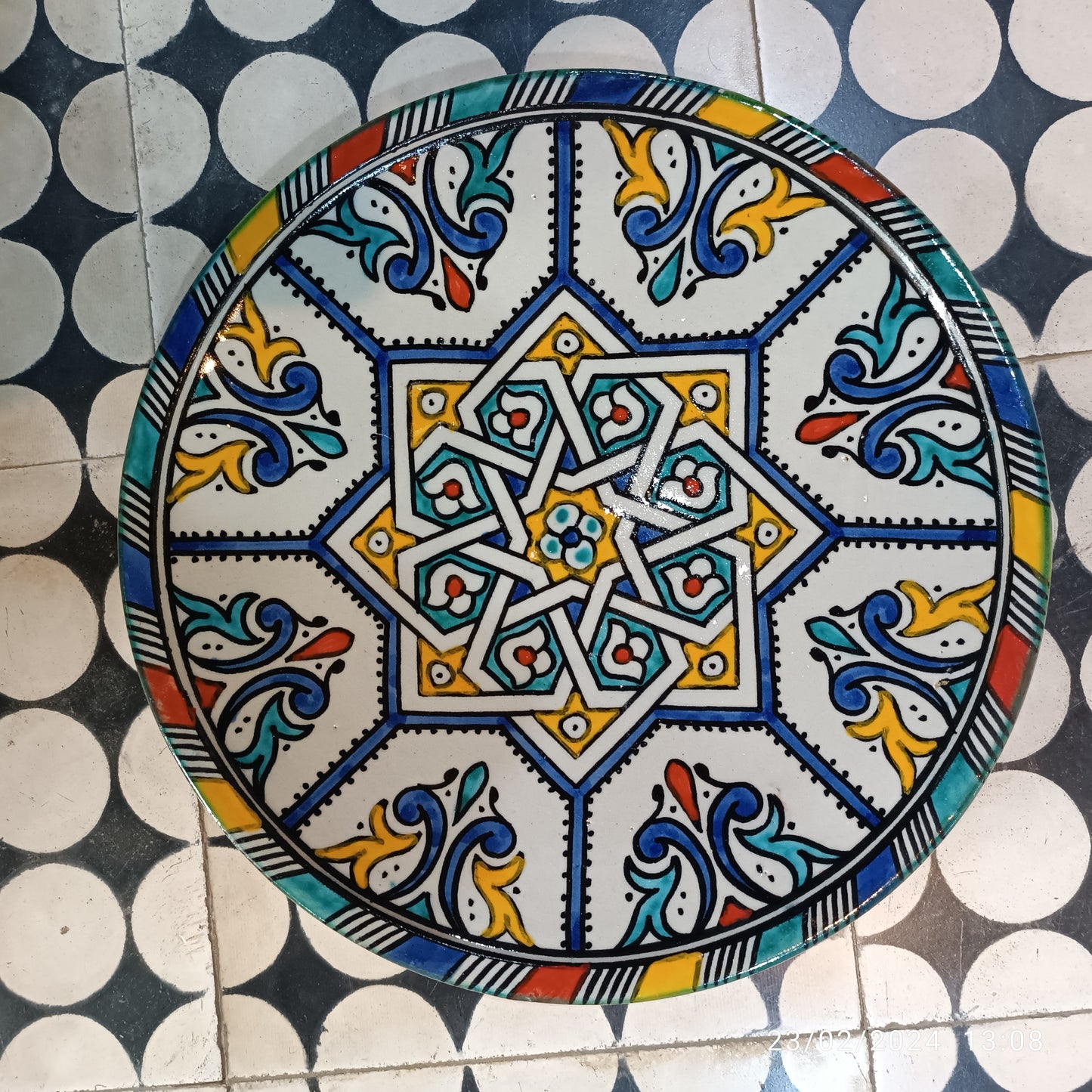 6 dinner plates multicolore dinner set ,handmade and hand painted