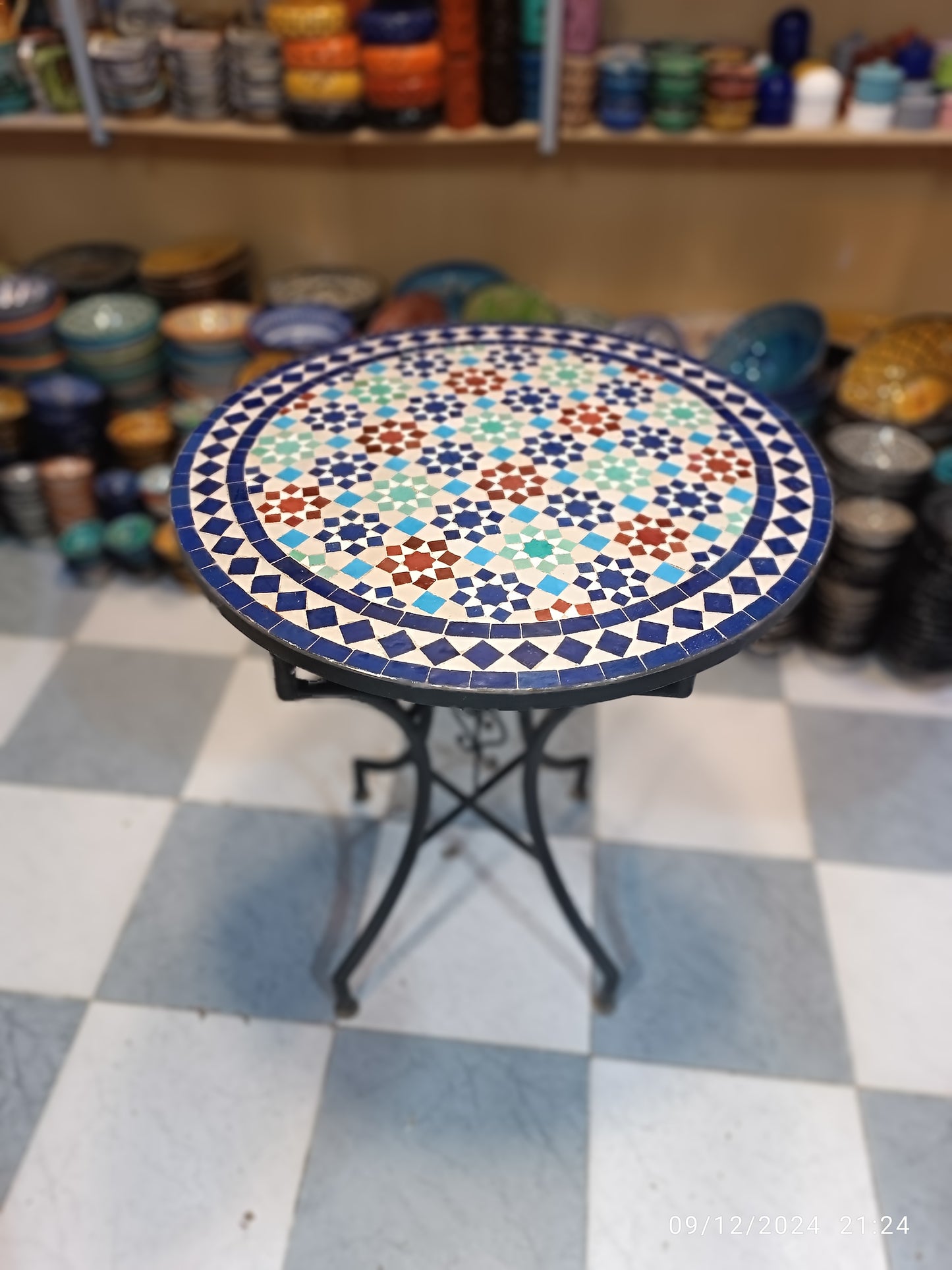 Handmade Moroccan Mosaic Table: multicolore Elegance from fez