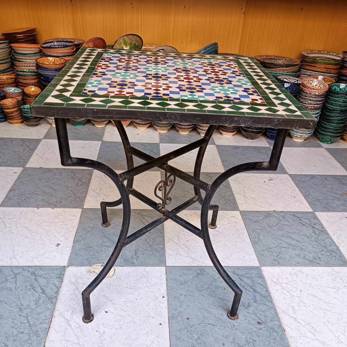 Mosaiktisch für Terrasse und Garten – Tragbarer Keramiktisch für den I – Moroccan Fez pottery