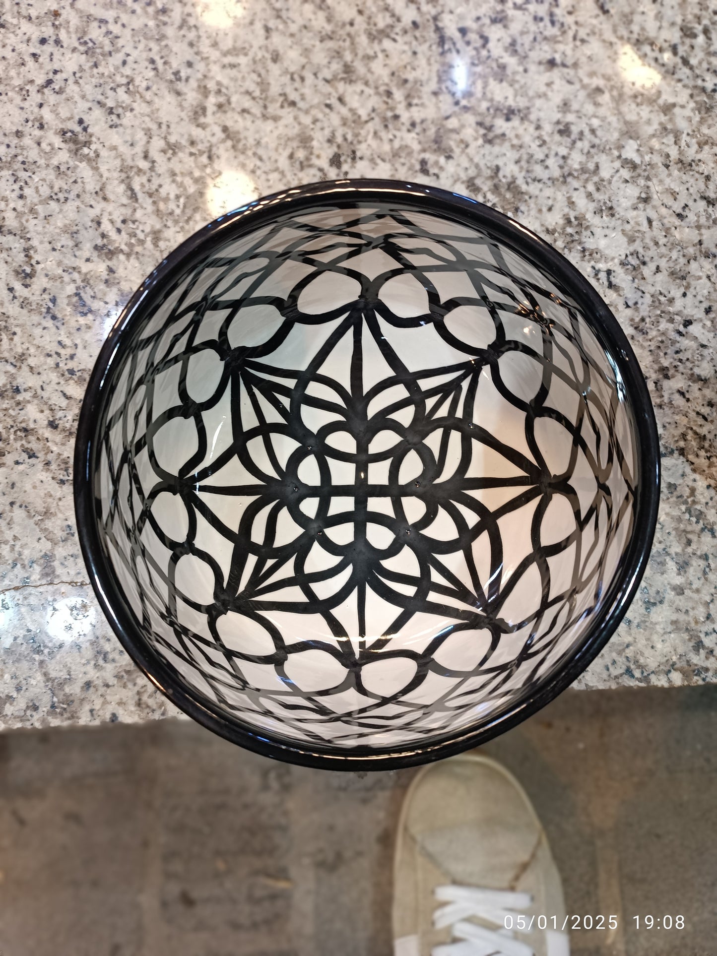 salad bowl from Fez - Moroccan pottery White and black ceramic