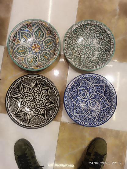 Hand-Painted Fez Dinner Plate – 30 cm