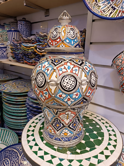 Traditional Vase from Moroccan Fassi Heritage – Handcrafted with Silver Nickel Inlay