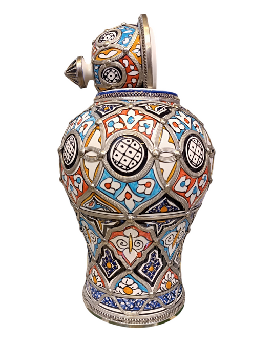 Traditional Vase from Moroccan Fassi Heritage – Handcrafted with Silver Nickel Inlay
