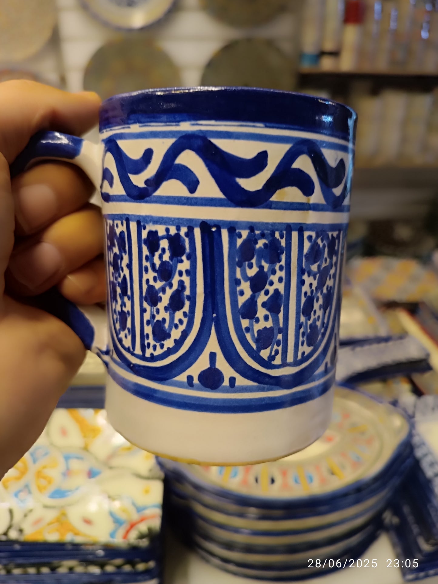 6 large mugs blue and white handmade and hand-painted old motif