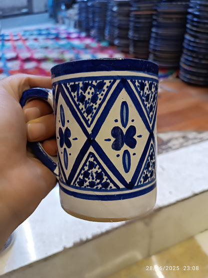 6 large mugs blue and white handmade and hand-painted old motif