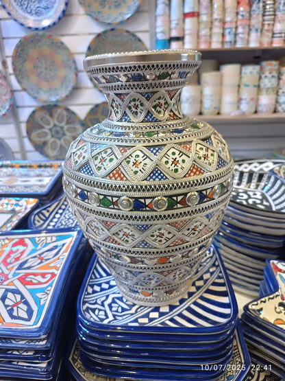 Handcrafted White Clay Vase Inlaid with Nickel & Silver – Traditional Moroccan Elegance