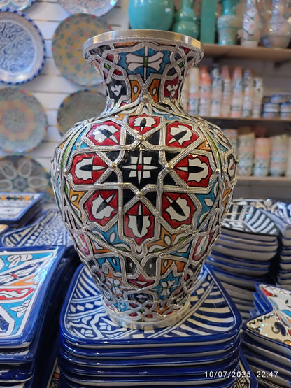 Vase Inlaid with Nickel & Silver – Traditional Moroccan Elegance _ Handcrafted White Clay
