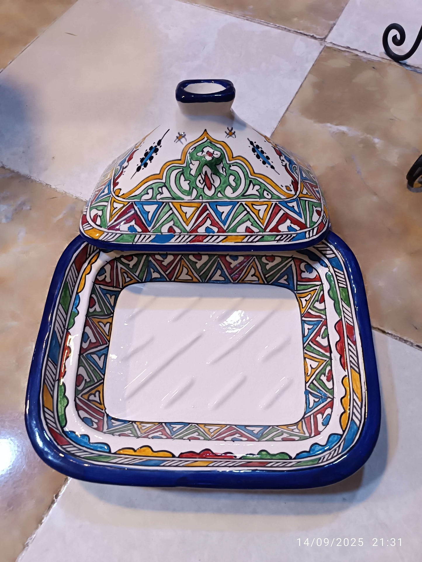 Square Tagine – Multicolor Moroccan Ceramic Cooking Pot – 24x29 cm