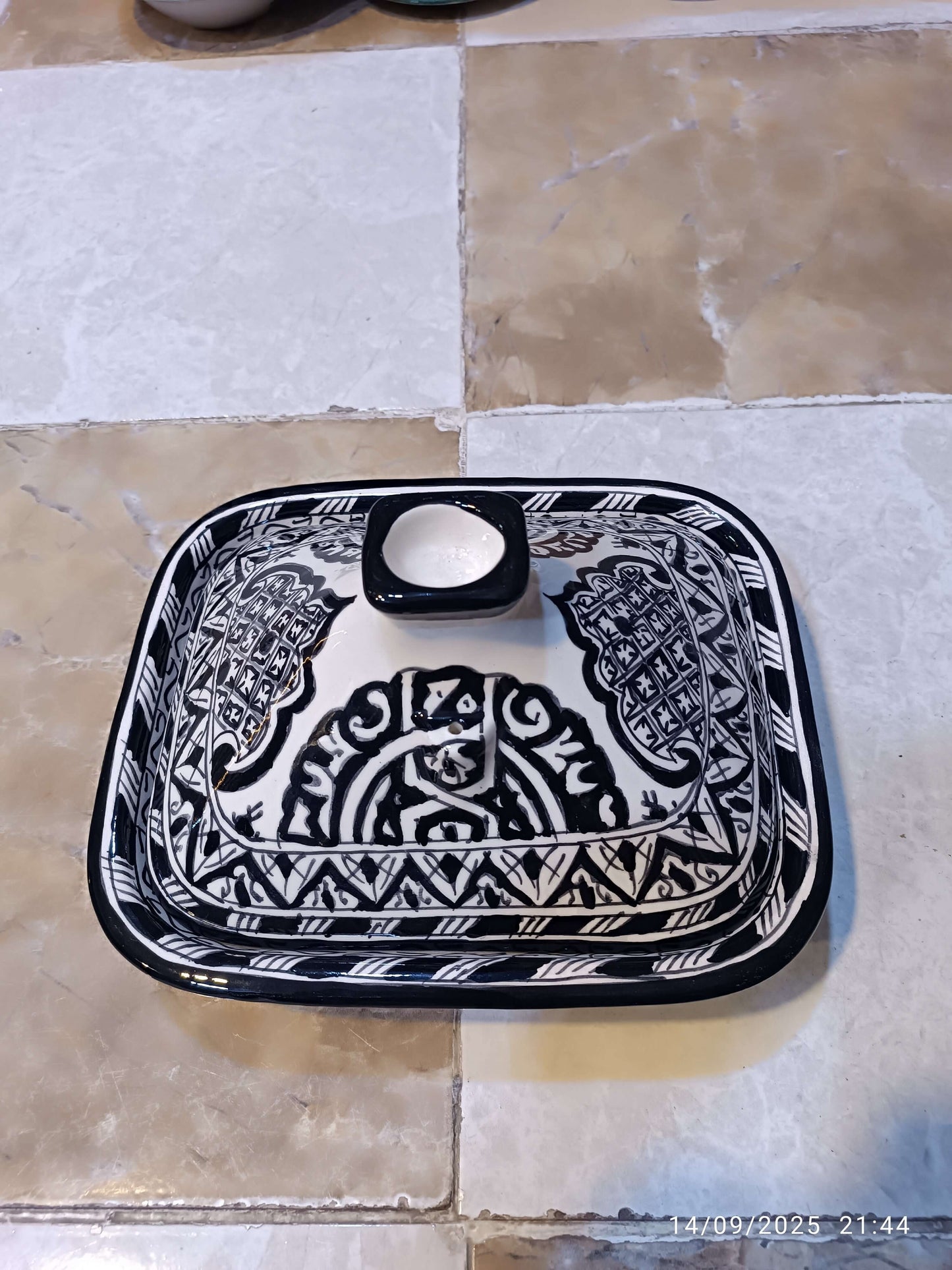 Square Moroccan Tagine – Black & White Ceramic Cooking Pot – 24x29 cm
