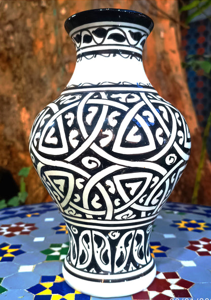 Moroccan ceramic vase, handmade and hand painted 28 cm black and white