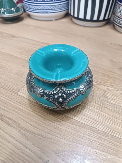 Handmade Moroccan Ceramic Ashtray with Silver Embossed Decoration – Fez Pottery