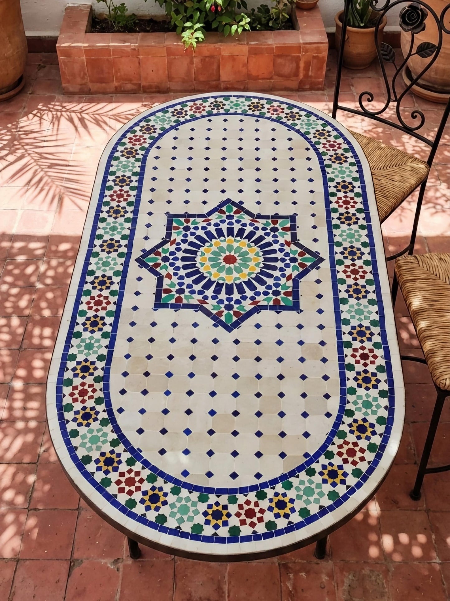 Mesa de mosaico marroquí artesanal – Fez Zellige Art