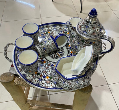 Luxuriöses marokkanisches Teeservice – Handgefertigte Fez-Keramik mit Silber- und Kobaltblau-Verzierungen