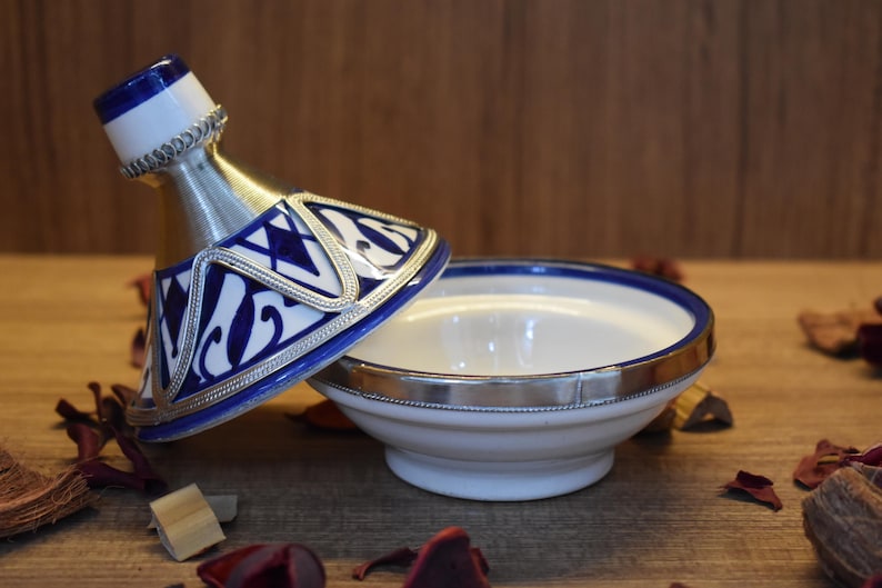 Handmade Moroccan Decorative Tajine – Traditional Ceramic Tajine with Silver Detail