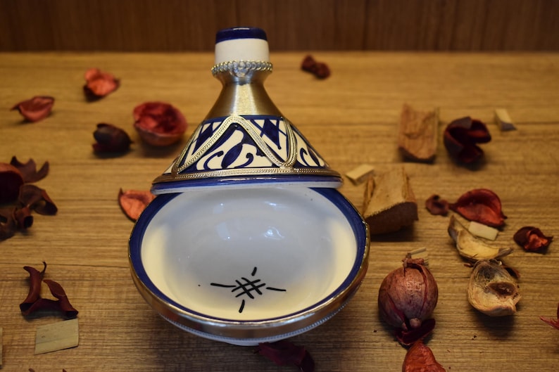 Handmade Moroccan Decorative Tajine – Traditional Ceramic Tajine with Silver Detail
